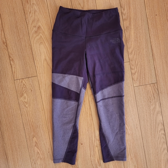 The North Face Crop Leggings - Picture 1 of 14